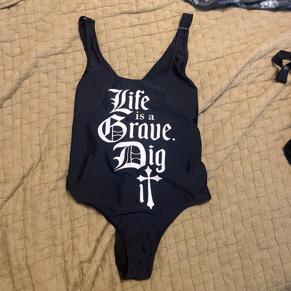 Killstar swim